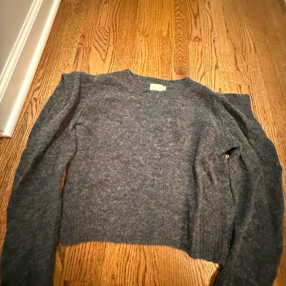 Nation LTD Gray Crew Neck Sweater